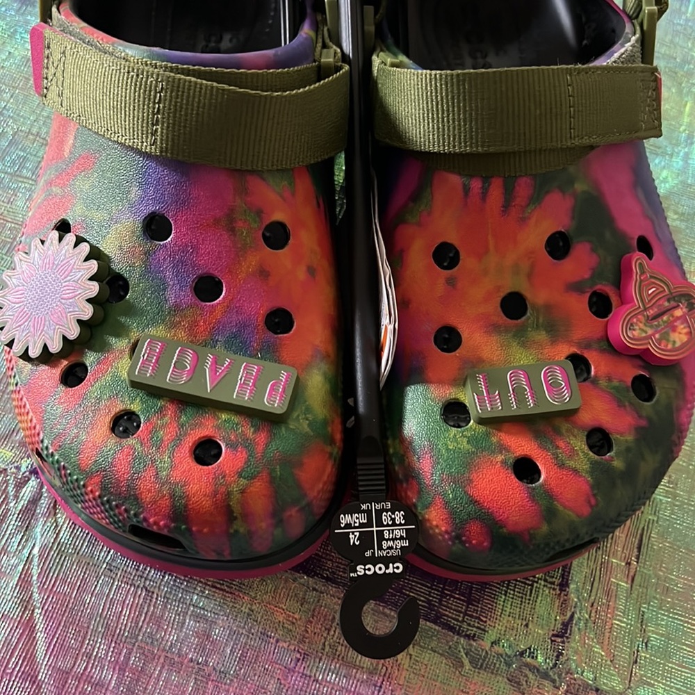 Classic hiker peace out m/6 w/8